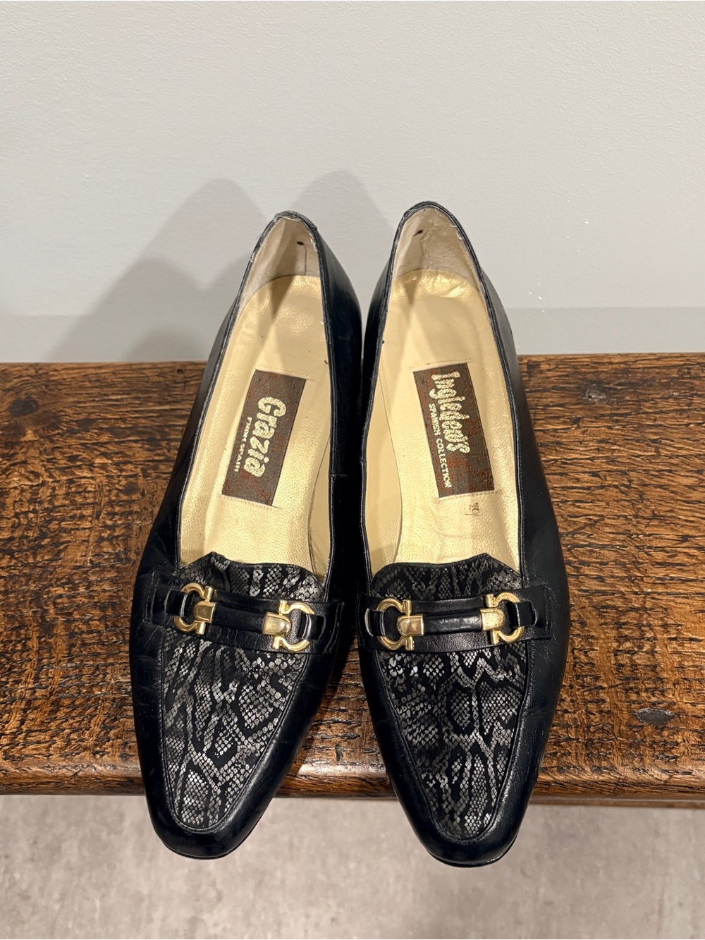 VTG Grazia (for Ingledews) Leather Loafers Snakeskin Embossed Gold Horsebit Sz 8